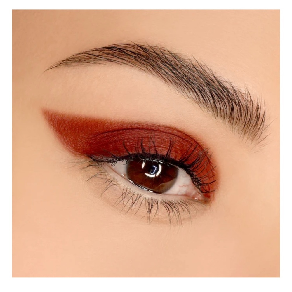 Unicorn Blood Liquid Star Eye‎ Shadow by Jeffree Star New inBox Dark Red Orange